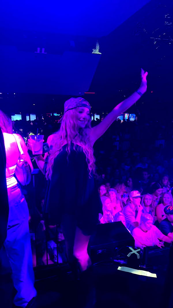 julia.filippo image ~ Altpins