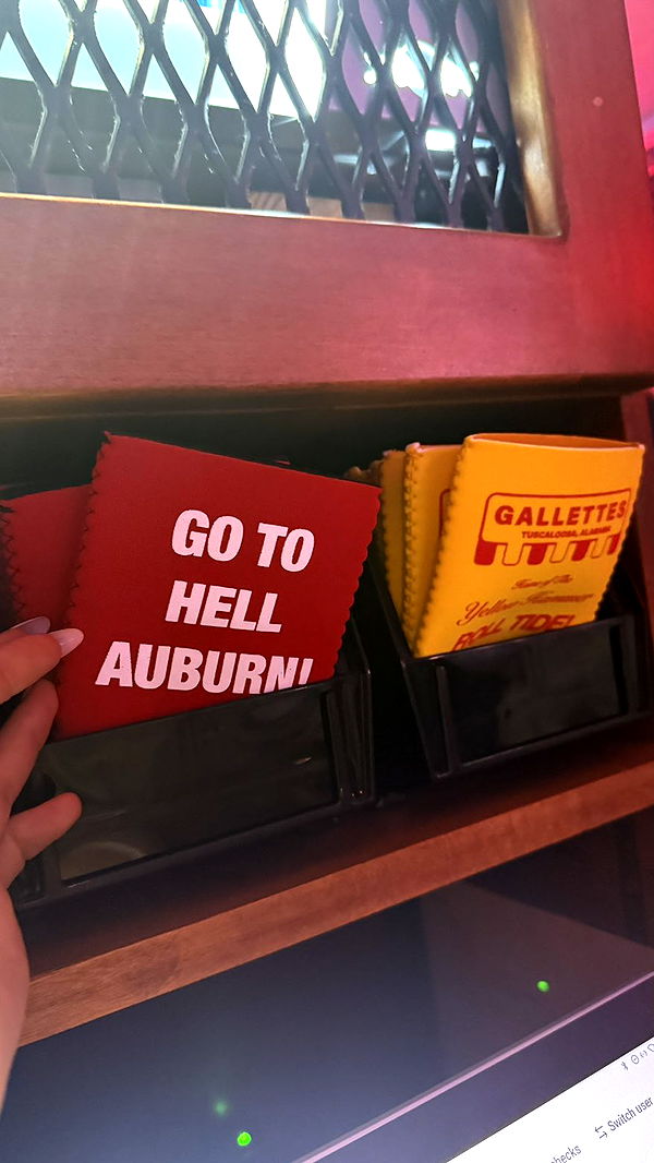 julia.filippo image ~ Altpins