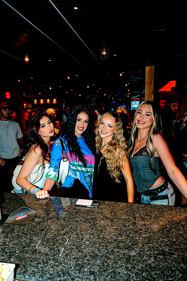 julia.filippo image ~ Altpins