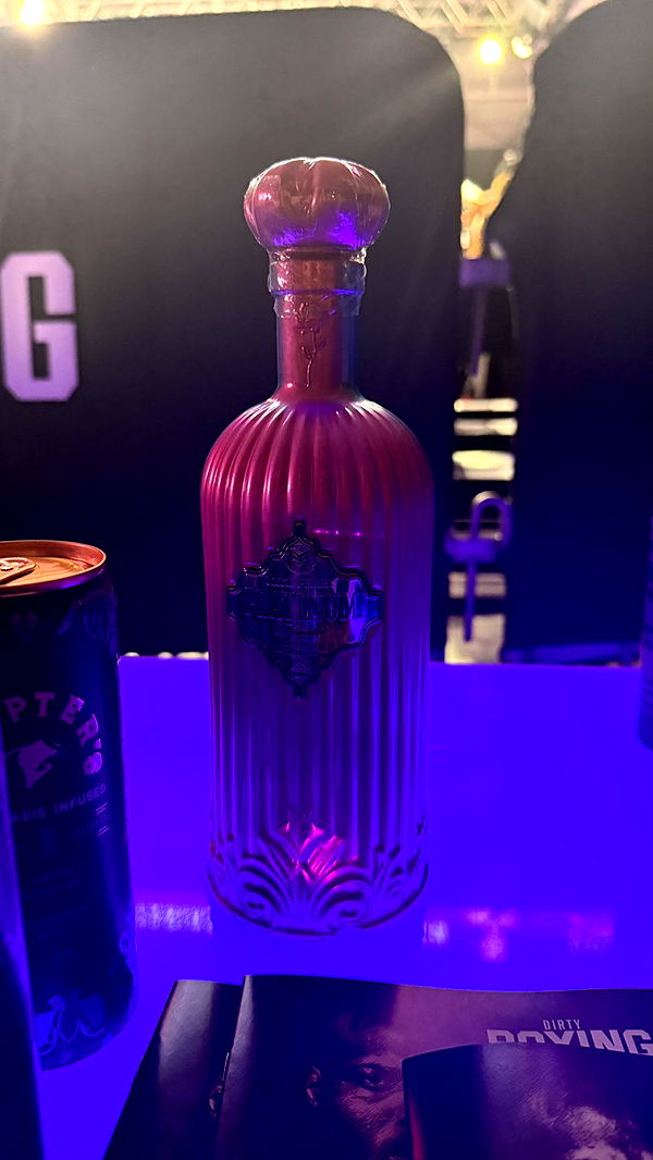 julia.filippo image ~ Altpins