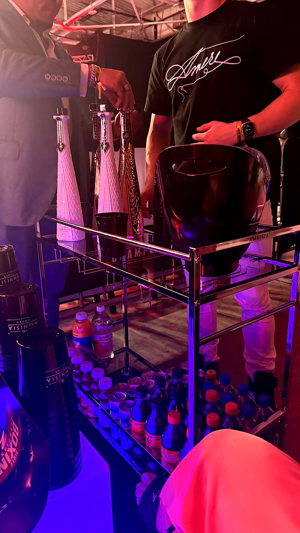 julia.filippo image ~ Altpins