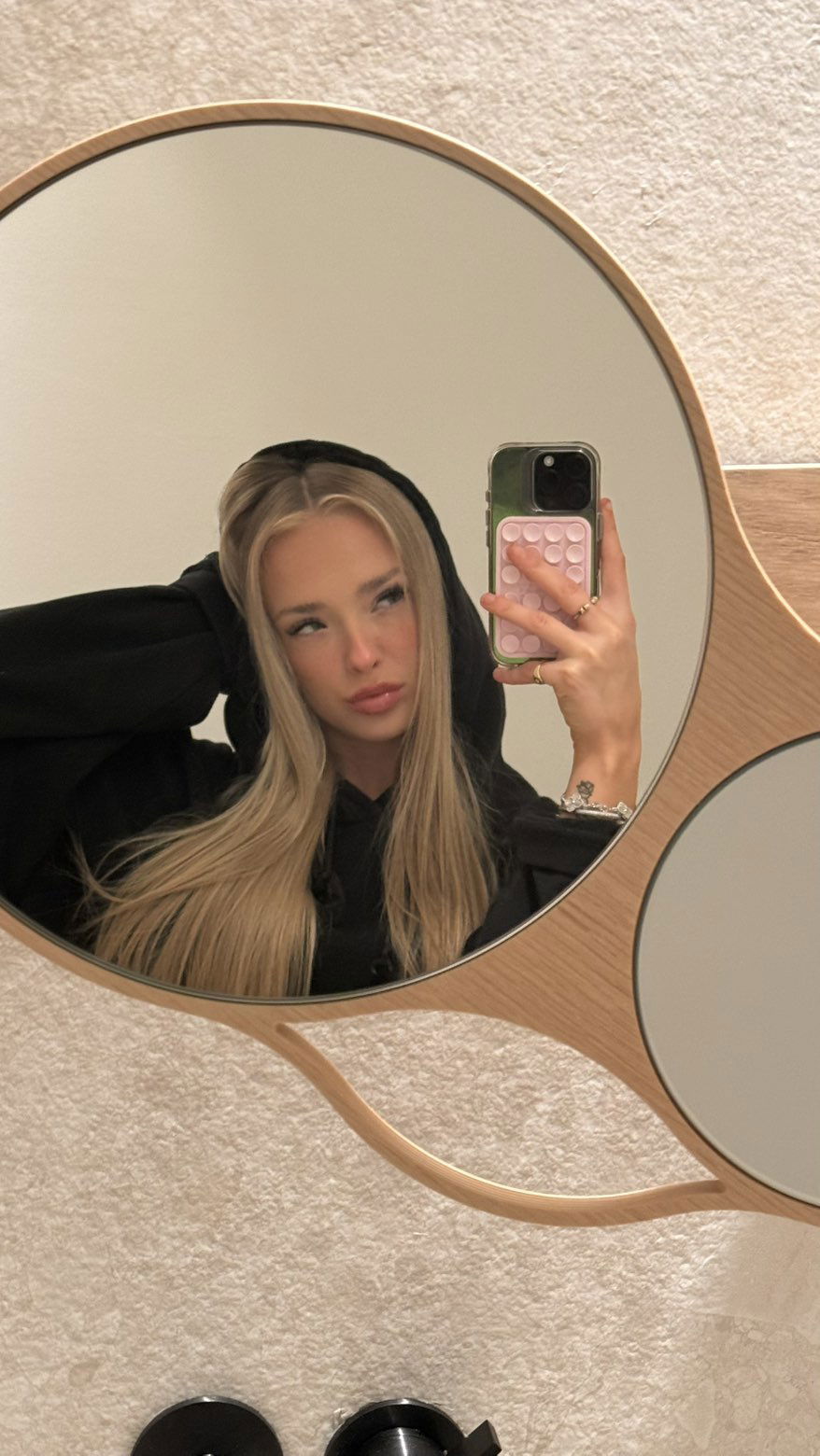 julia.filippo snapchat image archive image