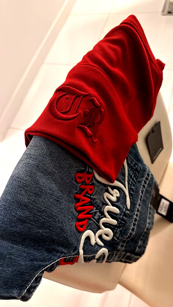 julia.filippo image ~ Altpins