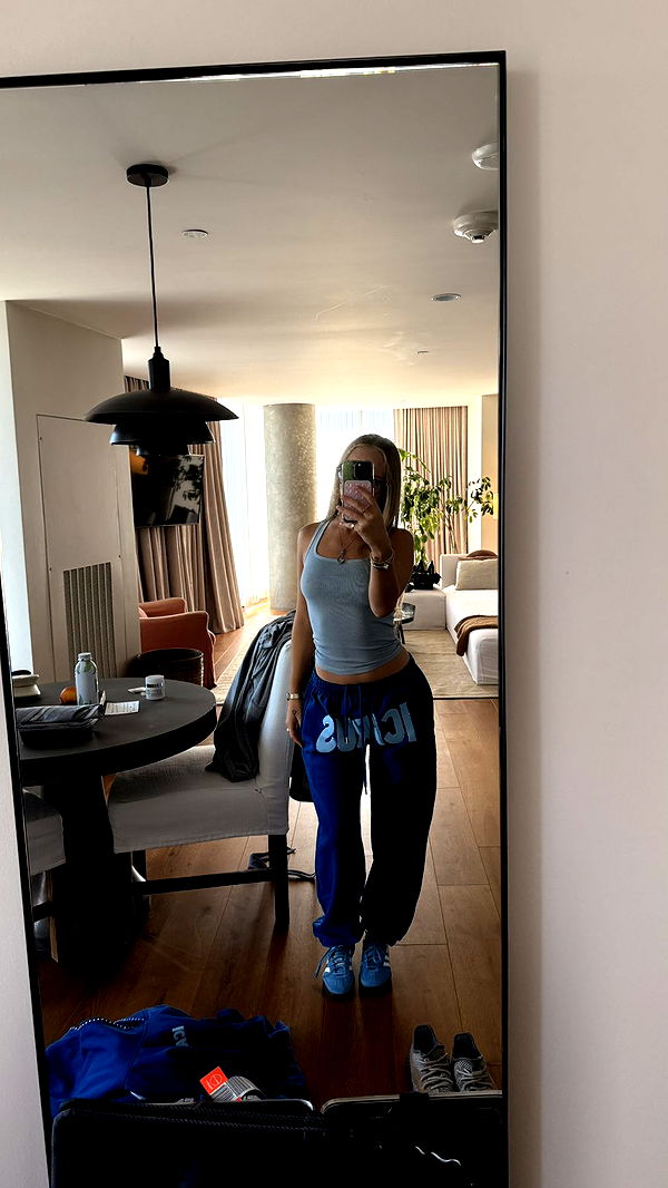 julia.filippo image ~ Altpins