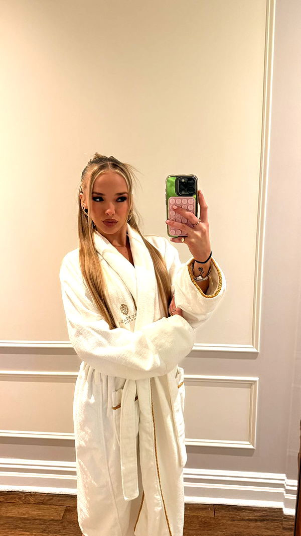 julia.filippo image ~ Altpins