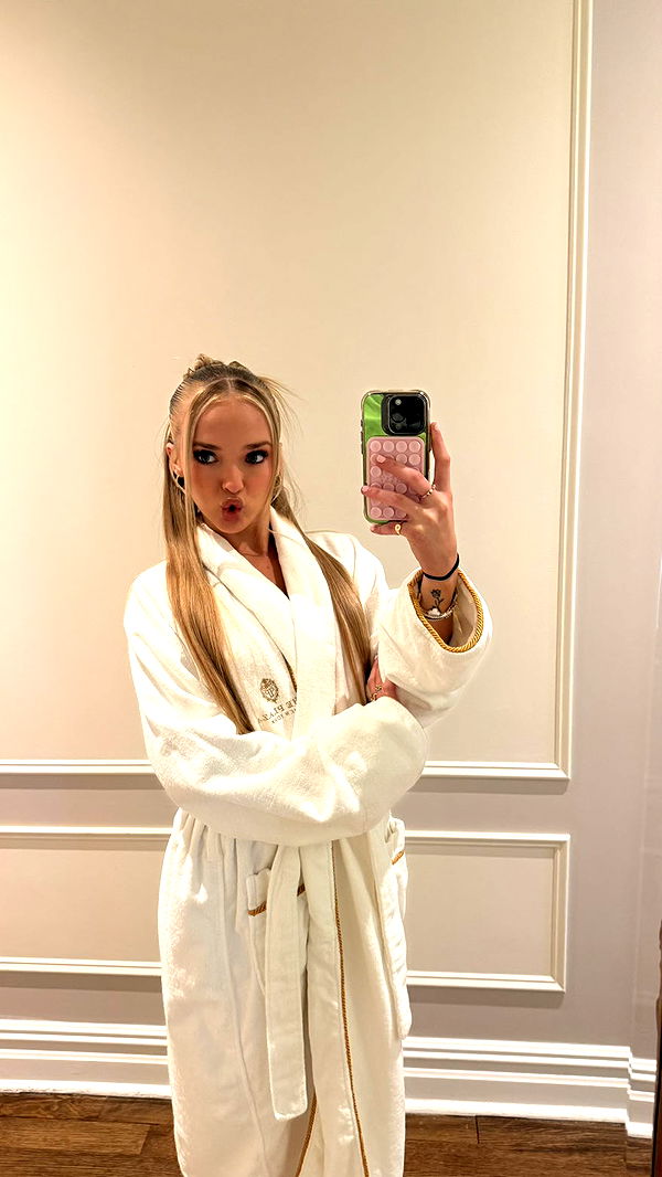 julia.filippo image ~ Altpins