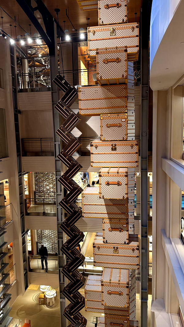 julia.filippo image ~ Altpins