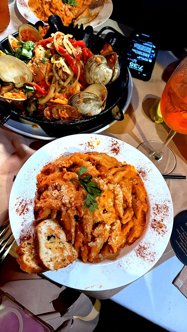 julia.filippo image ~ Altpins