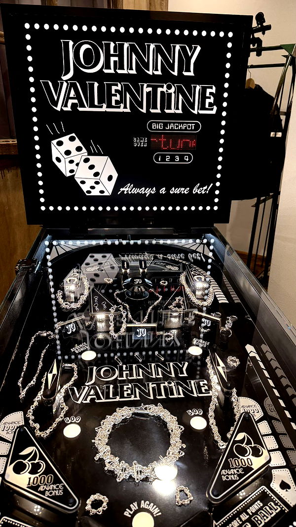 julia.filippo image ~ Altpins