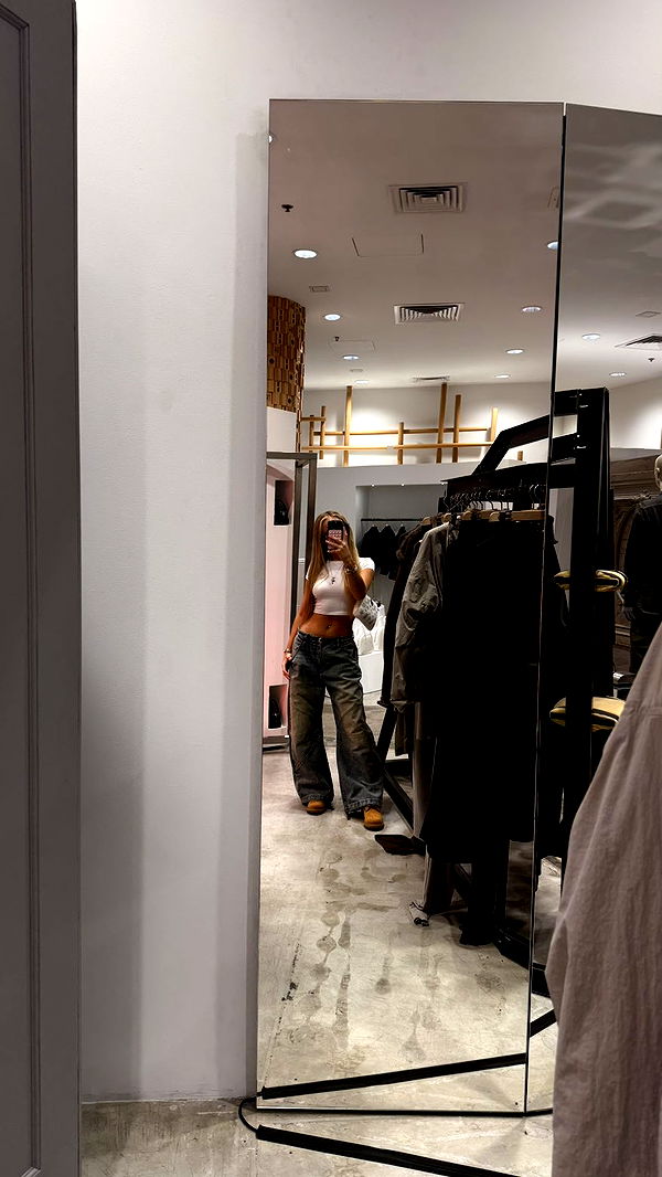 julia.filippo image ~ Altpins