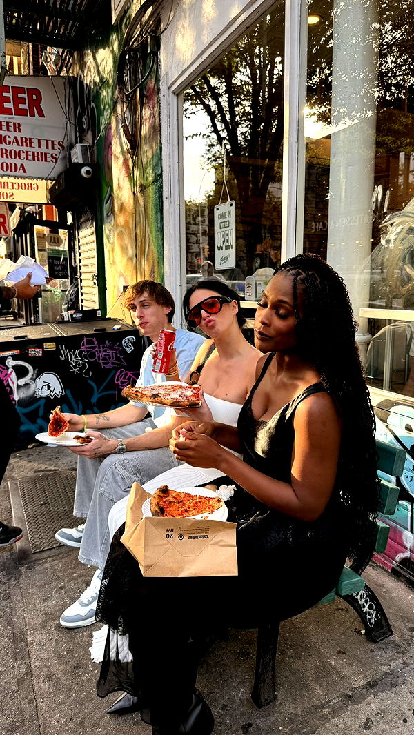 julia.filippo image ~ Altpins