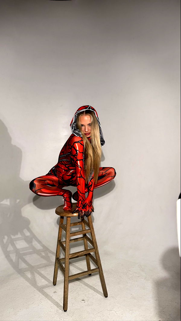 julia.filippo image ~ Altpins