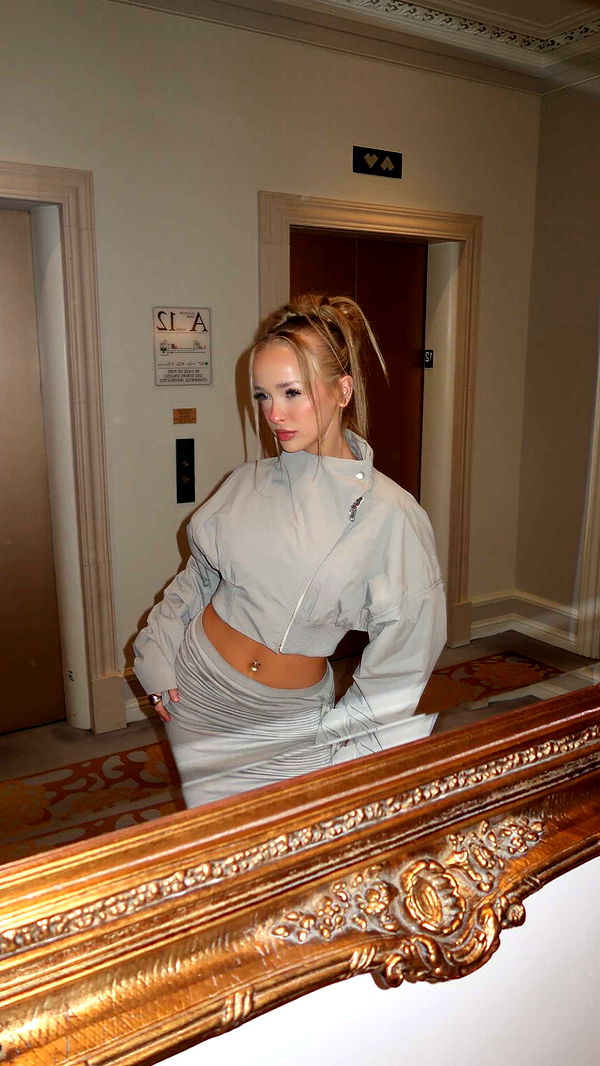 julia.filippo image ~ Altpins