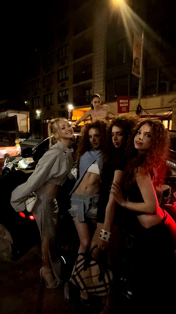 julia.filippo image ~ Altpins