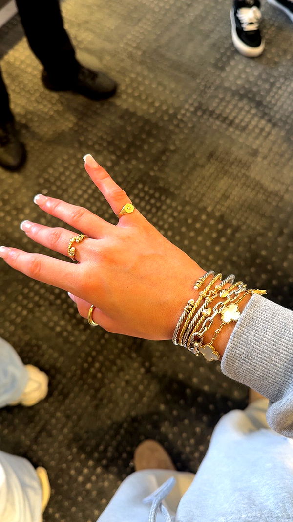 julia.filippo image ~ Altpins