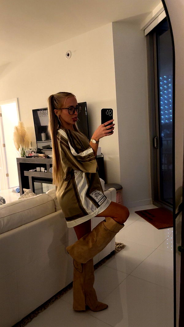 julia.filippo image ~ Altpins