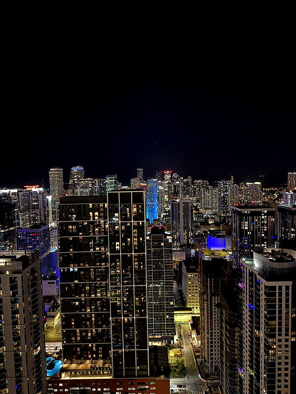 julia.filippo image ~ Altpins