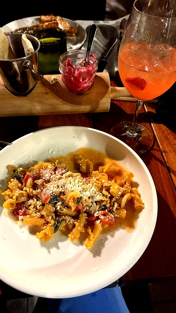 julia.filippo image ~ Altpins