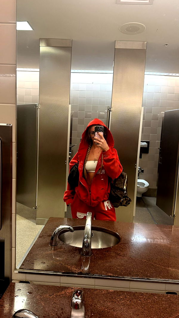 julia.filippo image ~ Altpins