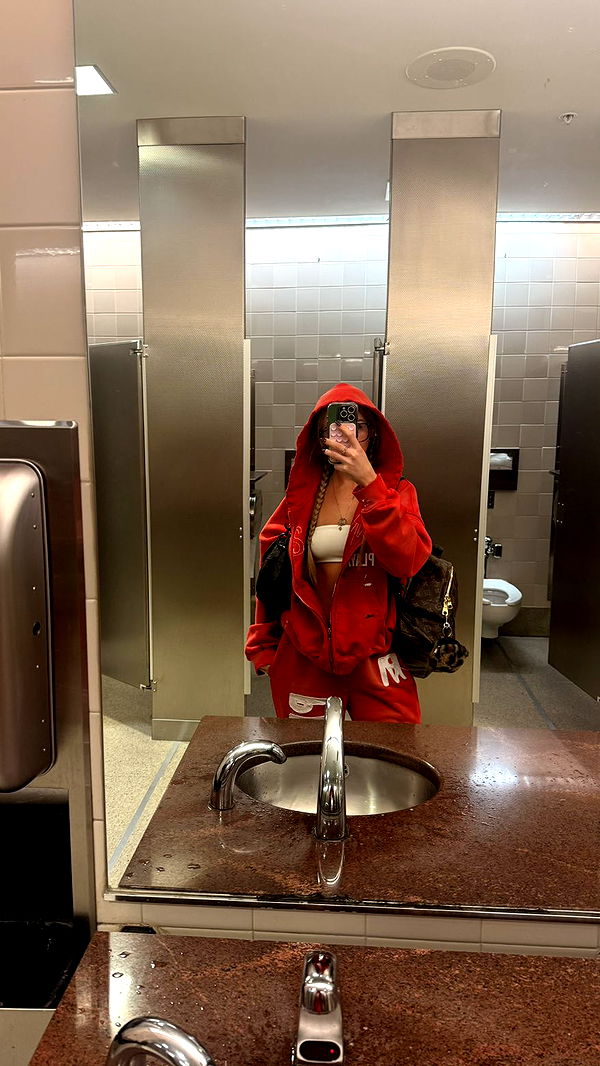 julia.filippo image ~ Altpins