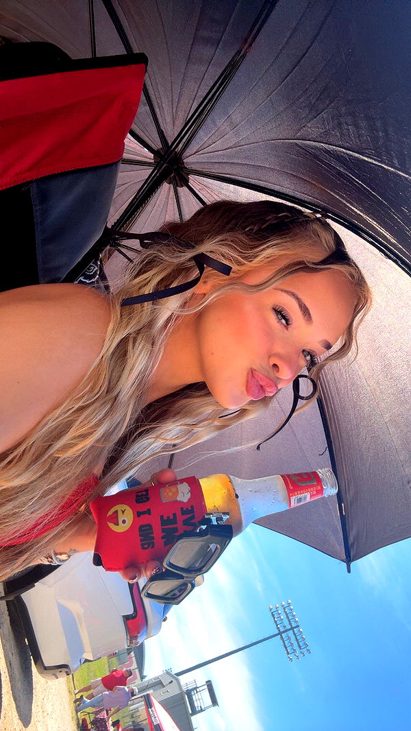 julia.filippo image ~ Altpins