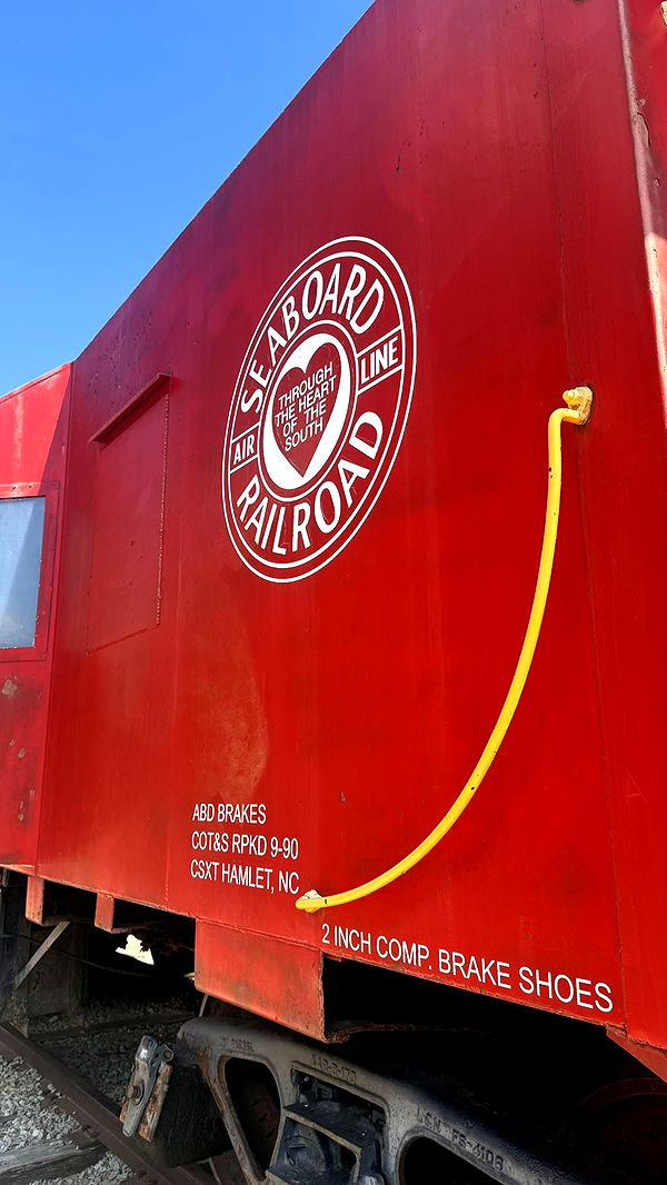 julia.filippo image ~ Altpins