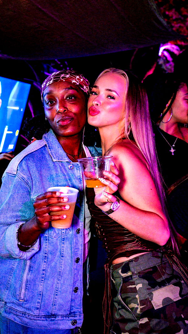 julia.filippo image ~ Altpins