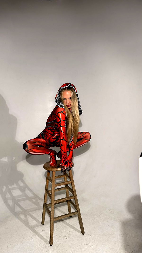 julia.filippo image ~ Altpins