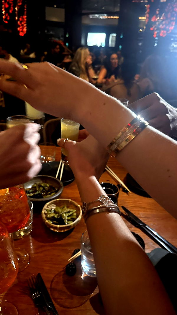 julia.filippo image ~ Altpins