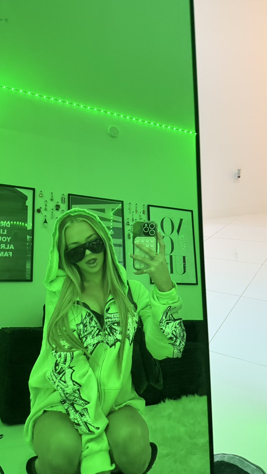 julia.filippo snapchat image archive image