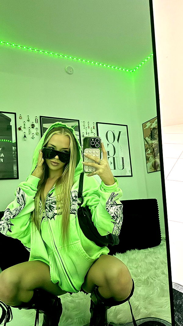 julia.filippo image ~ Altpins