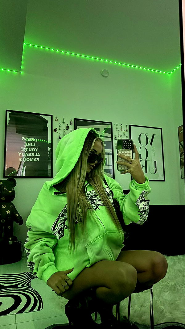 julia.filippo image ~ Altpins