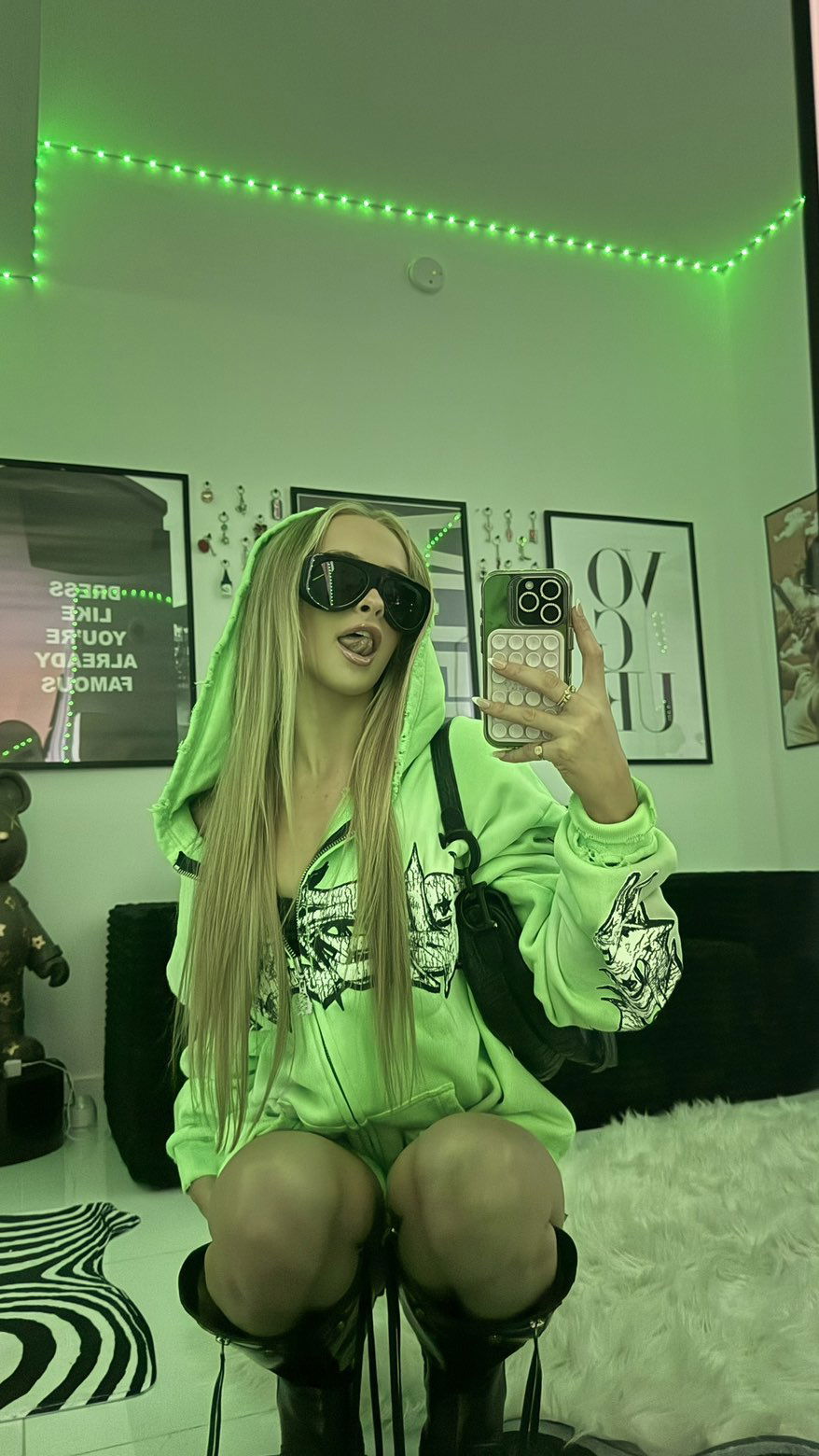 julia.filippo snapchat image archive image