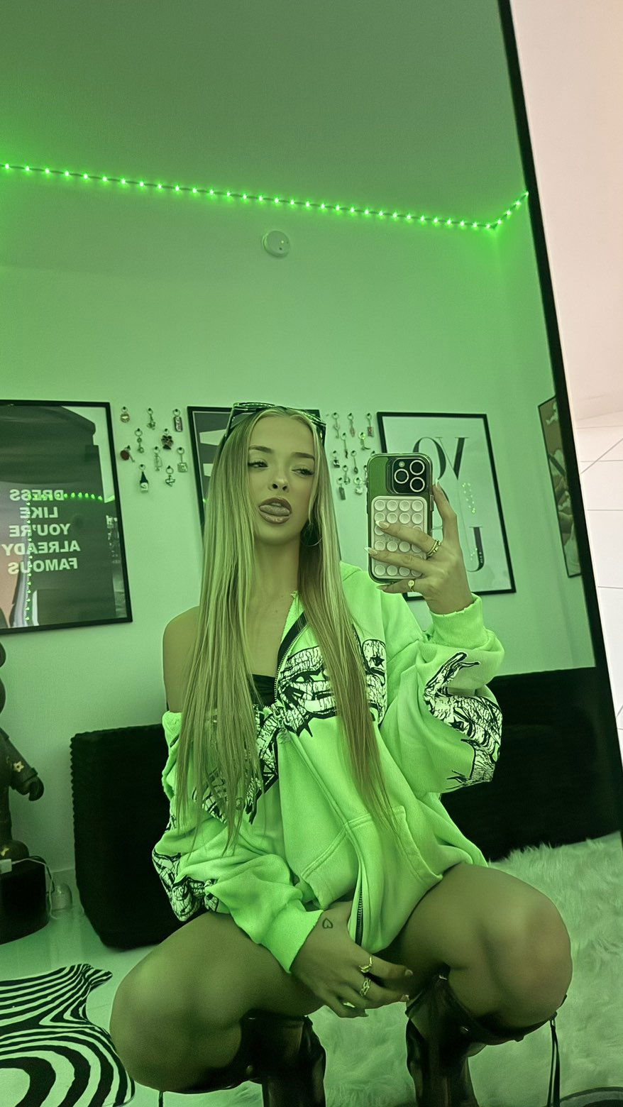 julia.filippo snapchat image archive image