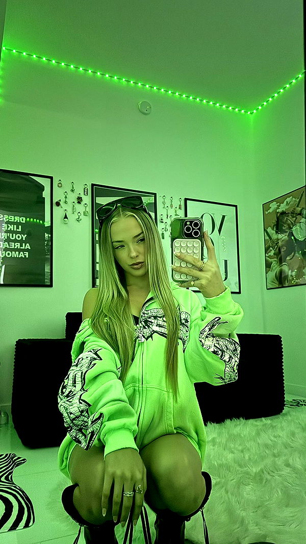 julia.filippo image ~ Altpins