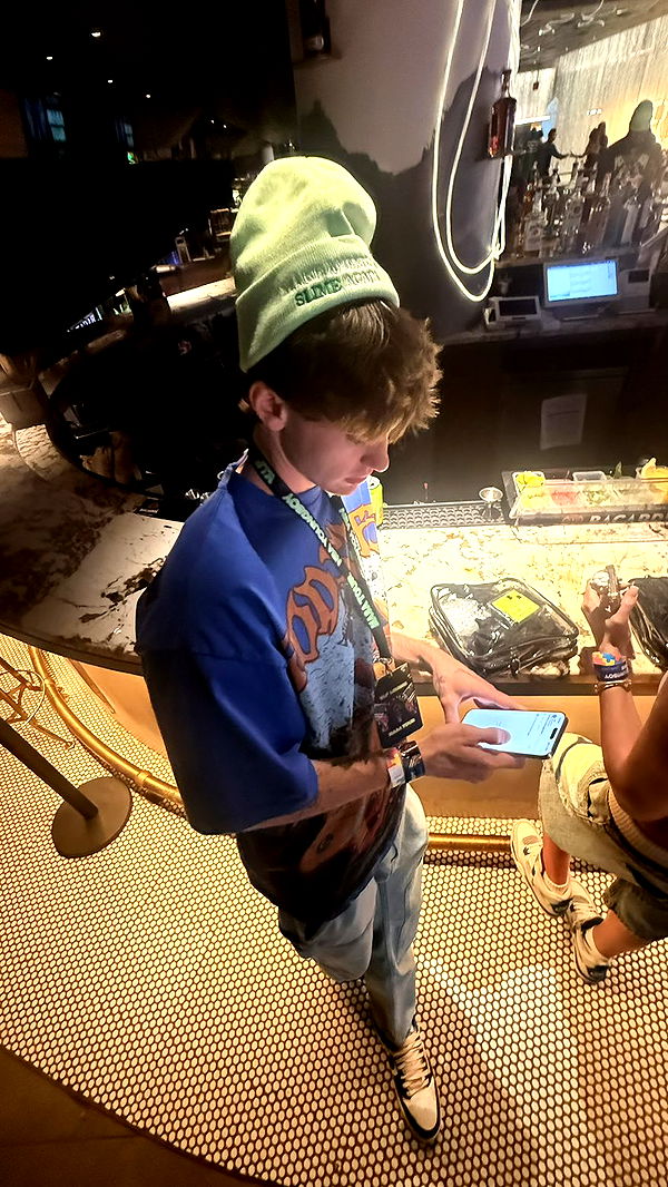 julia.filippo image ~ Altpins