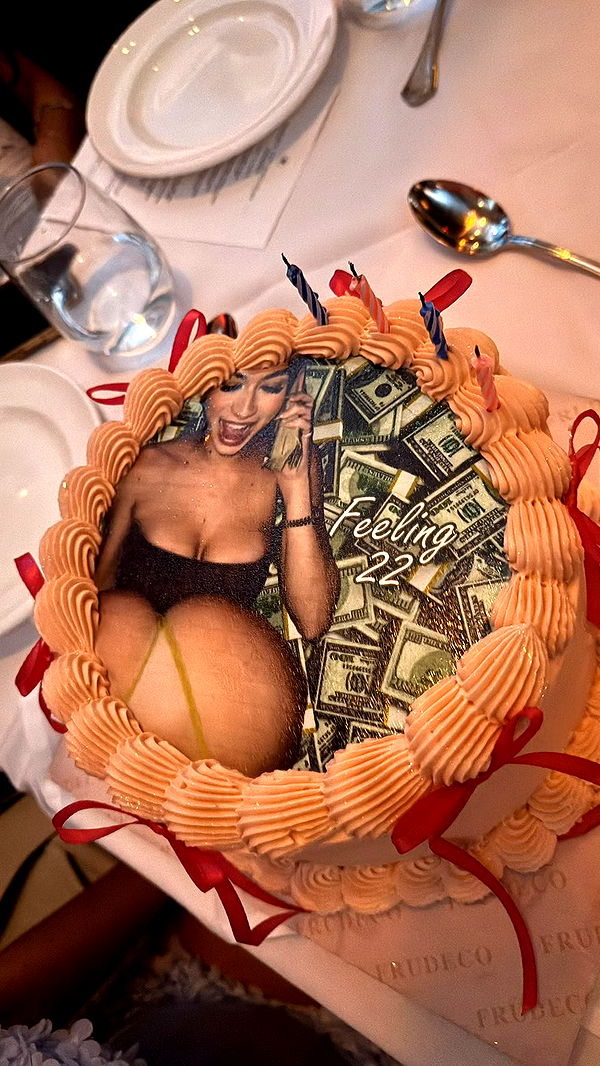 julia.filippo image ~ Altpins