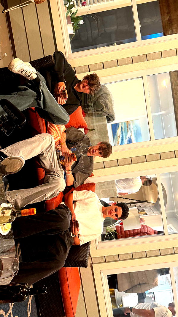 julia.filippo image ~ Altpins