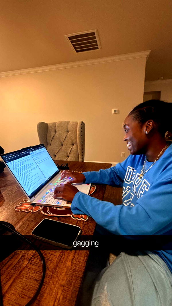 julia.filippo image ~ Altpins