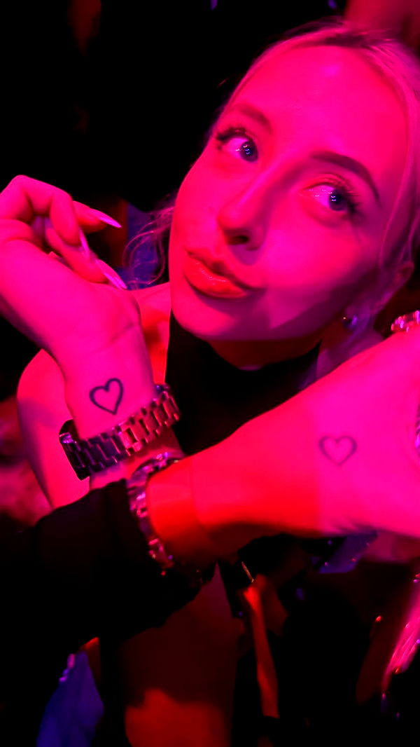 julia.filippo image ~ Altpins