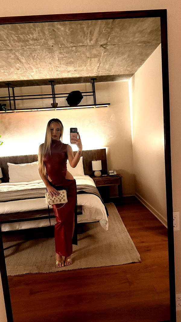 julia.filippo image ~ Altpins