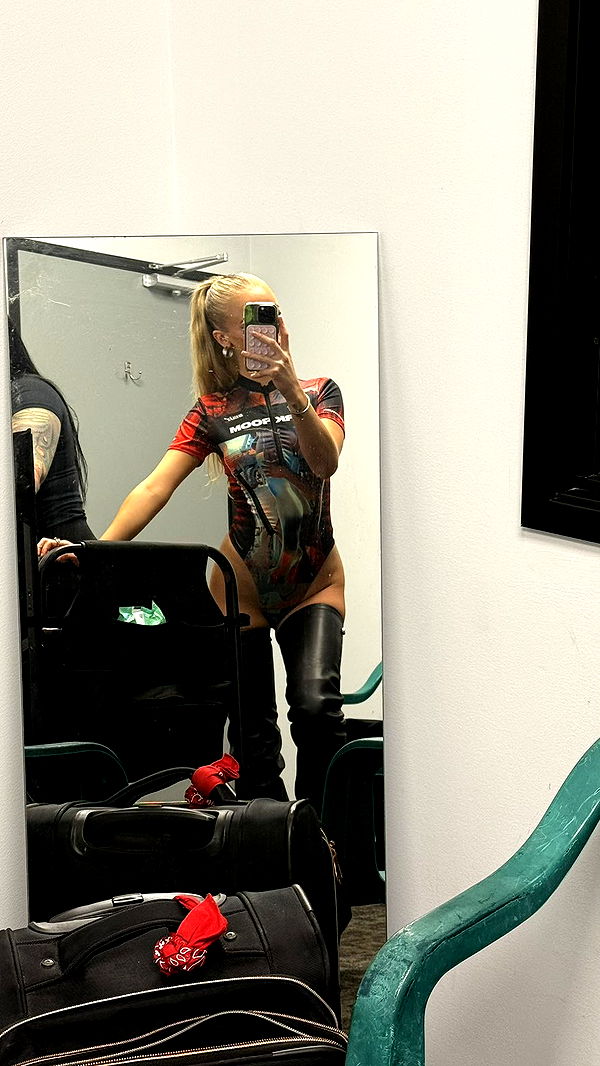 julia.filippo image ~ Altpins