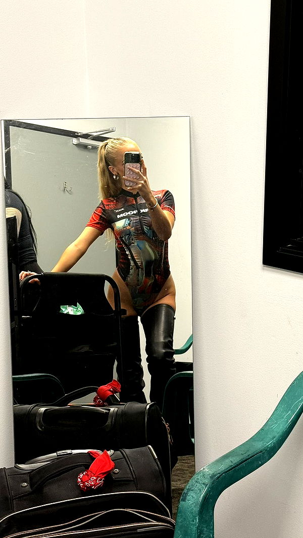 julia.filippo image ~ Altpins