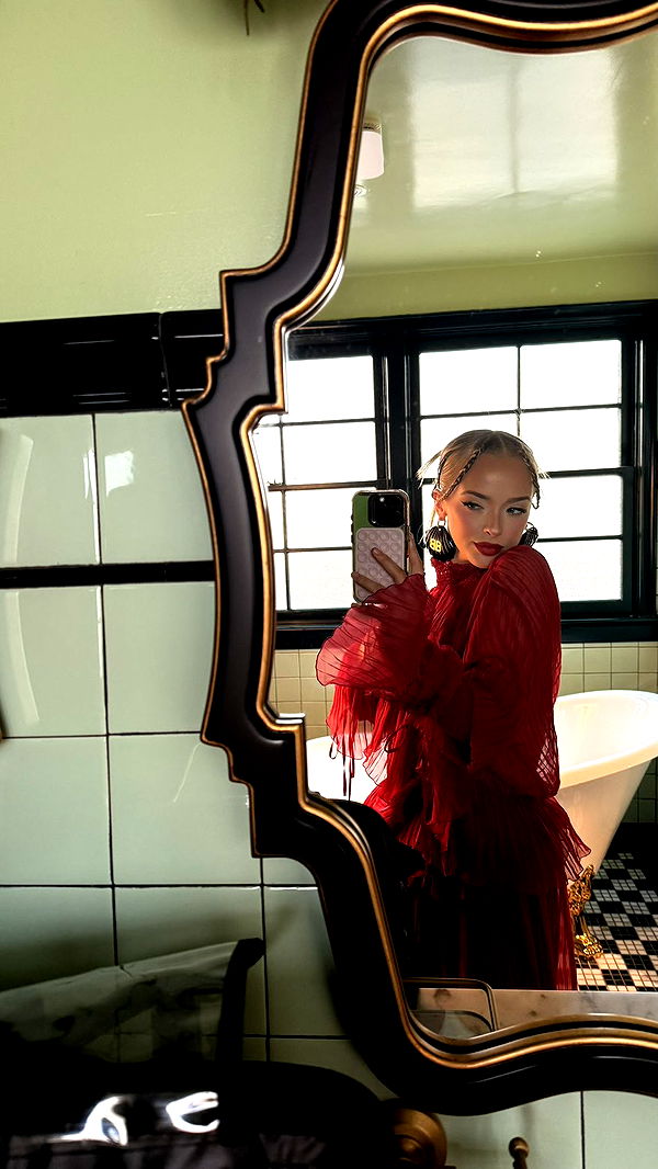 julia.filippo image ~ Altpins