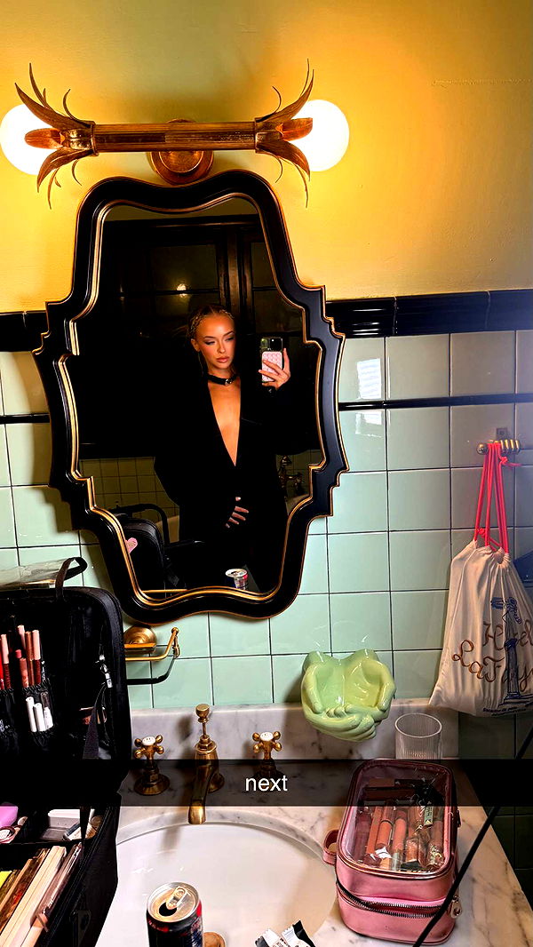 julia.filippo image ~ Altpins