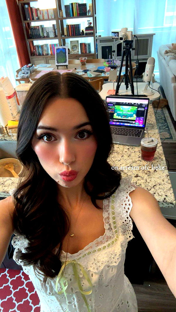 kaiileymae image ~ Altpins