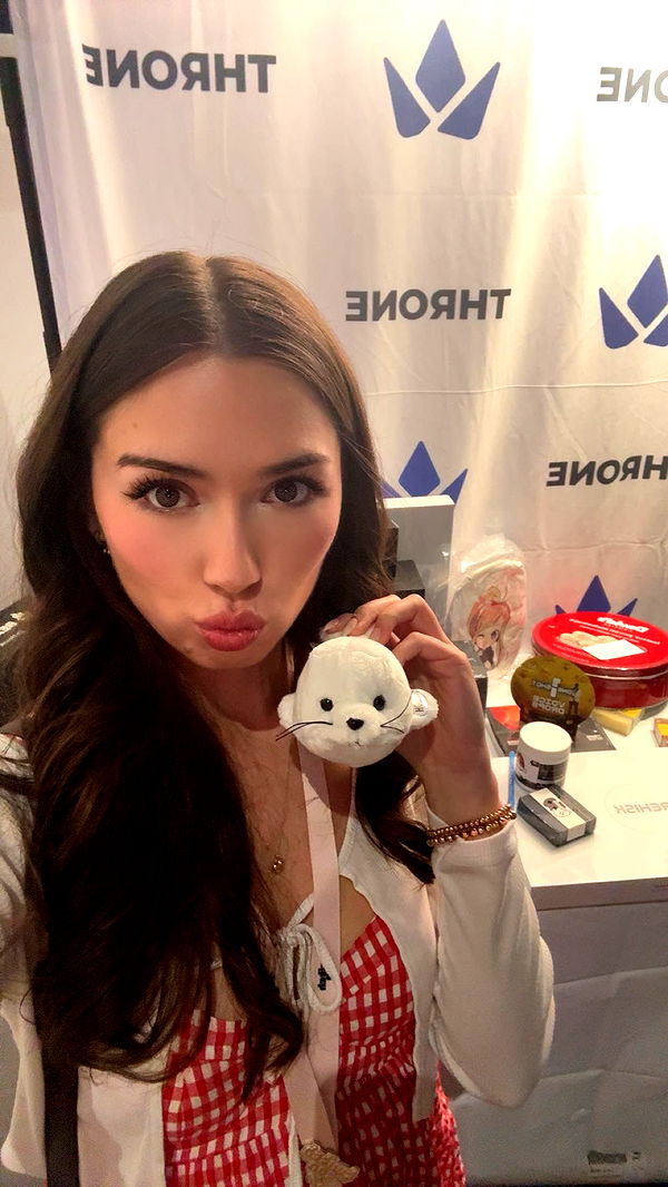 kaiileymae image ~ Altpins