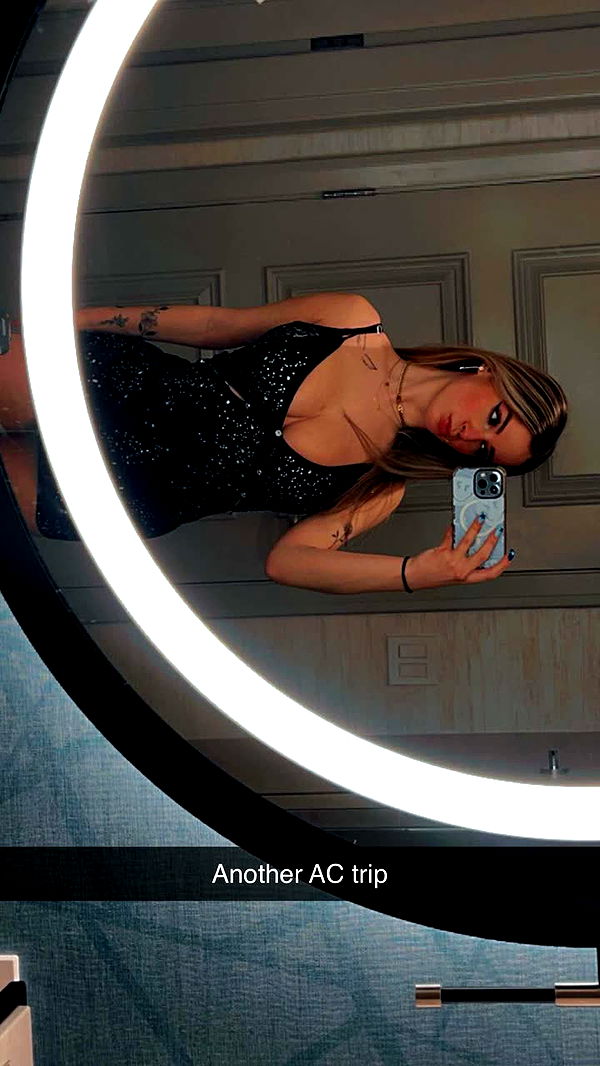 kaitlyn_krems image ~ Altpins