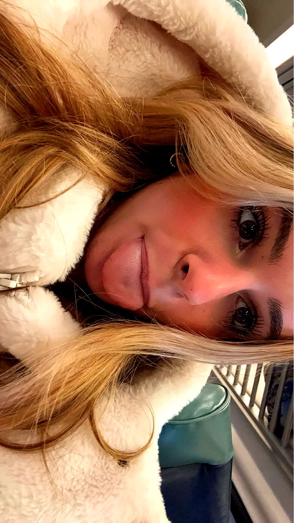 kaitlyn_krems image ~ Altpins