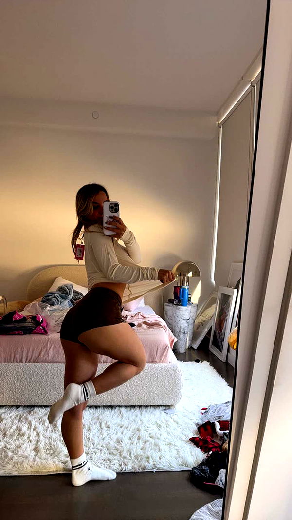 kaitlyn_krems image ~ Altpins